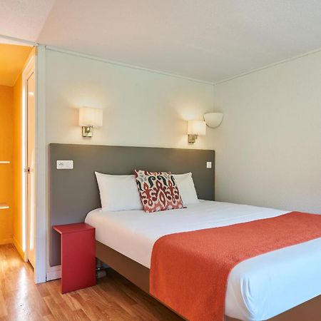 The Originals City, Hotel A Pic, Cherbourg Экстерьер фото