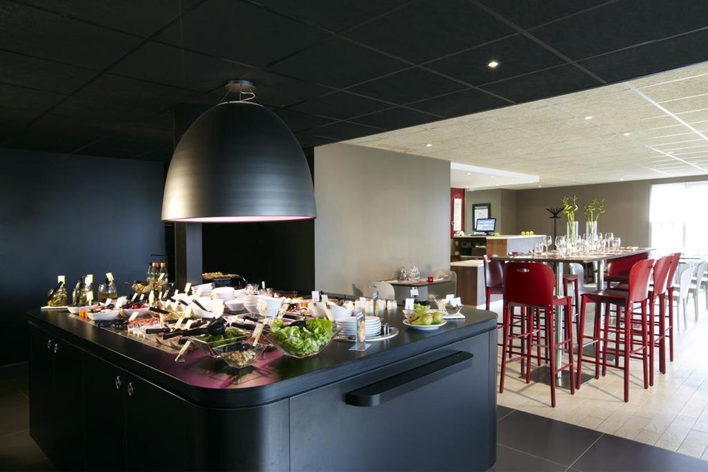 The Originals City, Hotel A Pic, Cherbourg Ресторан фото