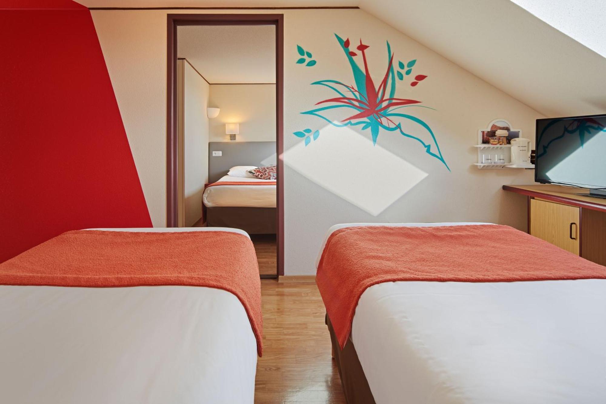 The Originals City, Hotel A Pic, Cherbourg Экстерьер фото