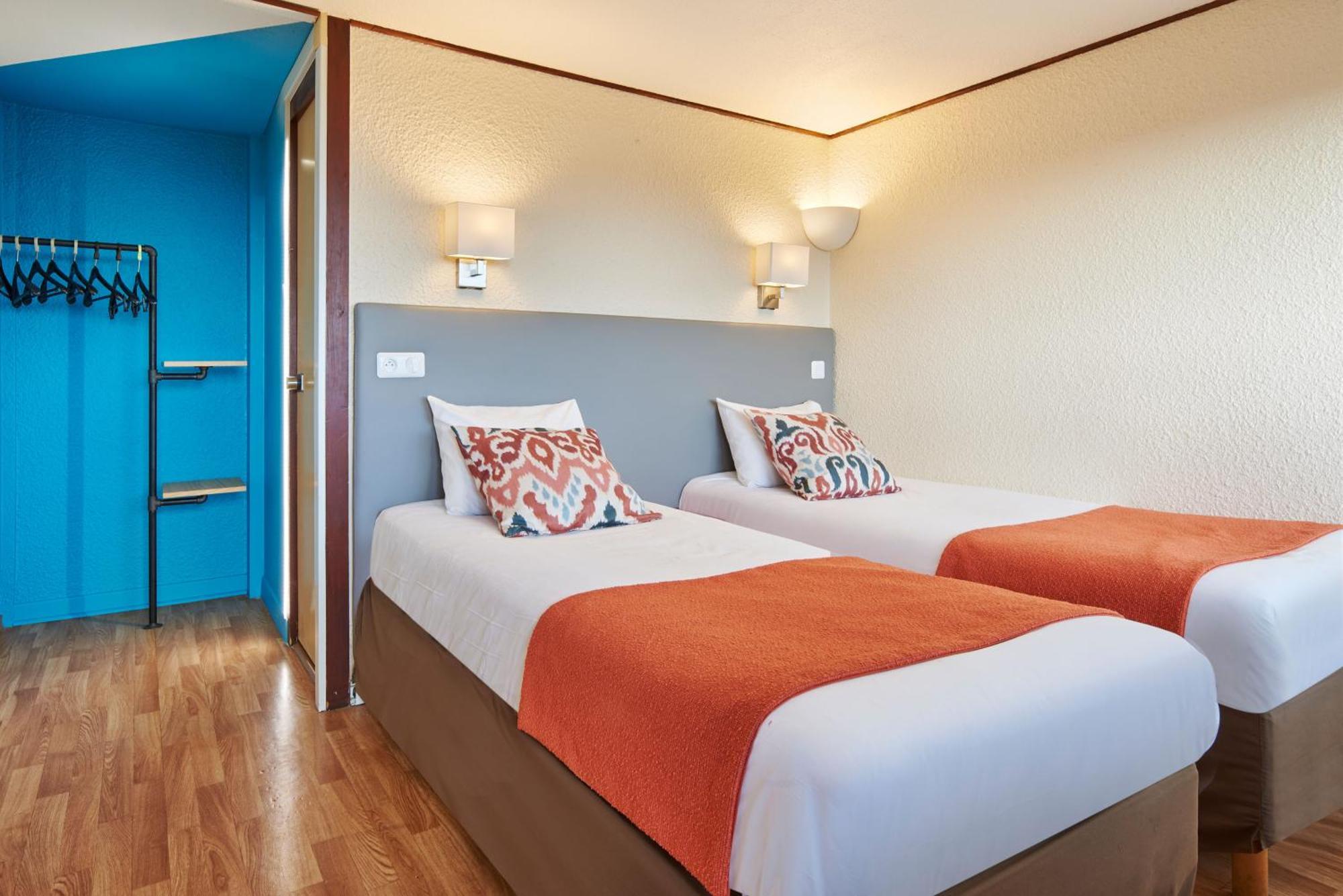 The Originals City, Hotel A Pic, Cherbourg Экстерьер фото